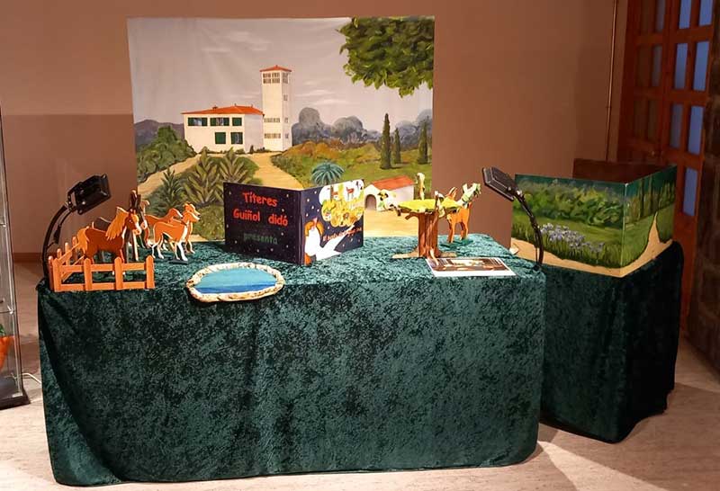 COMEDIAS CON TÍTERES DE MESA Y NARRACIÓN